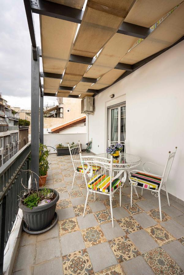 Mirabella Spacious Studio Athena Bagian luar foto